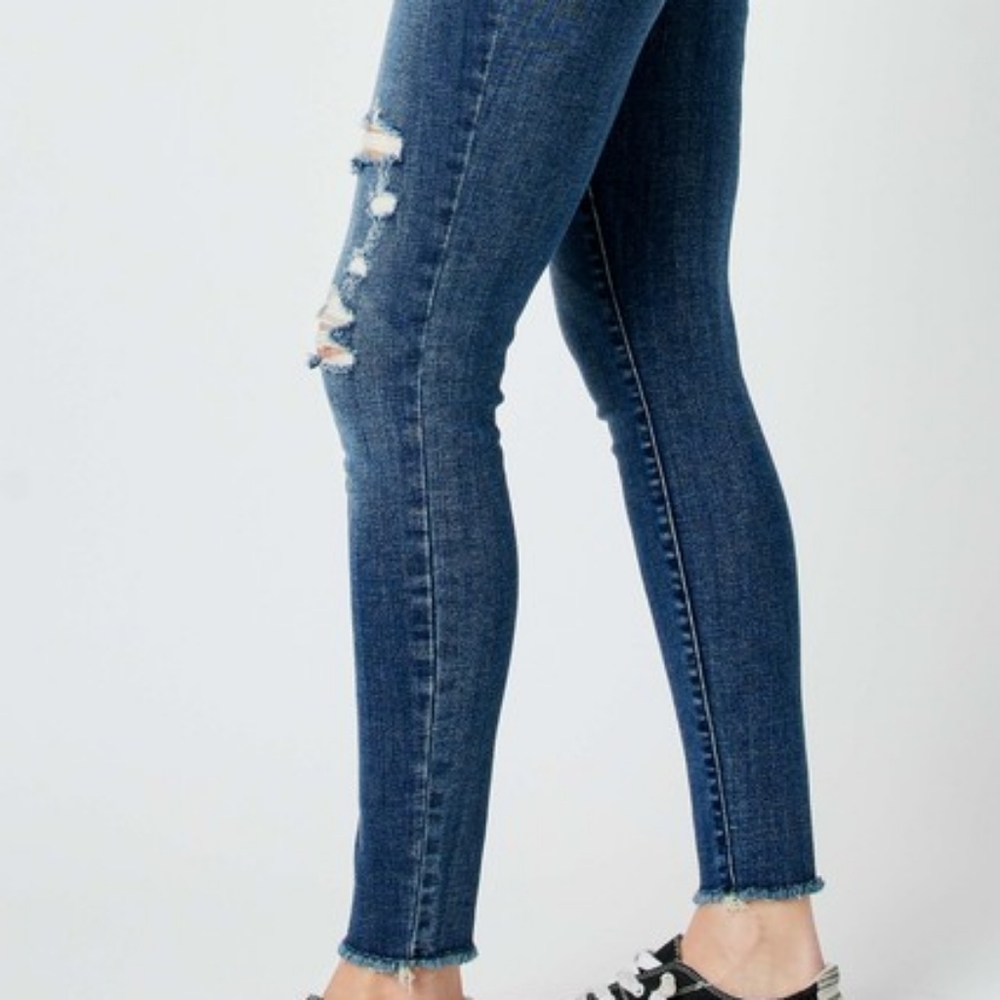 Worn-In Wonder Jeans - Picture 8 of 13